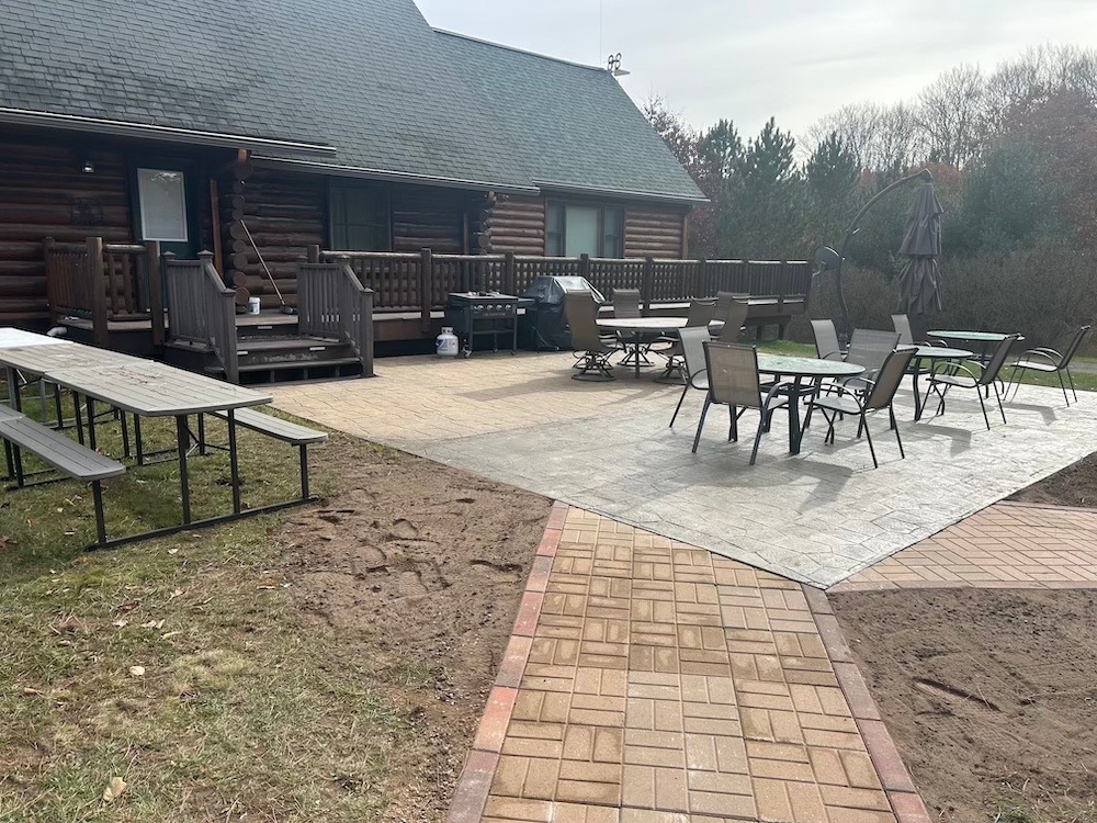 DEUCES landscaping and hardscaping jobsite photo 8 in Cadillac, MI and Northern Michigan.